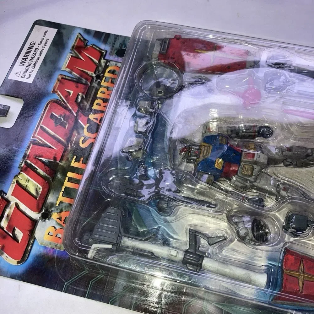 ​Vintage Bandai Gundam RX-78-2 Battle Scarred Action Figure - New Sealed